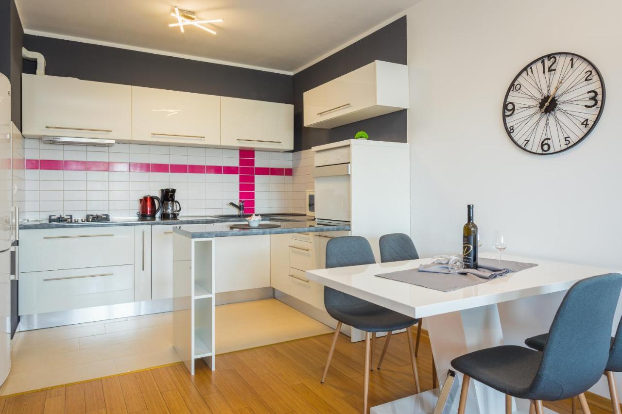 E&t **** Apartman Pula