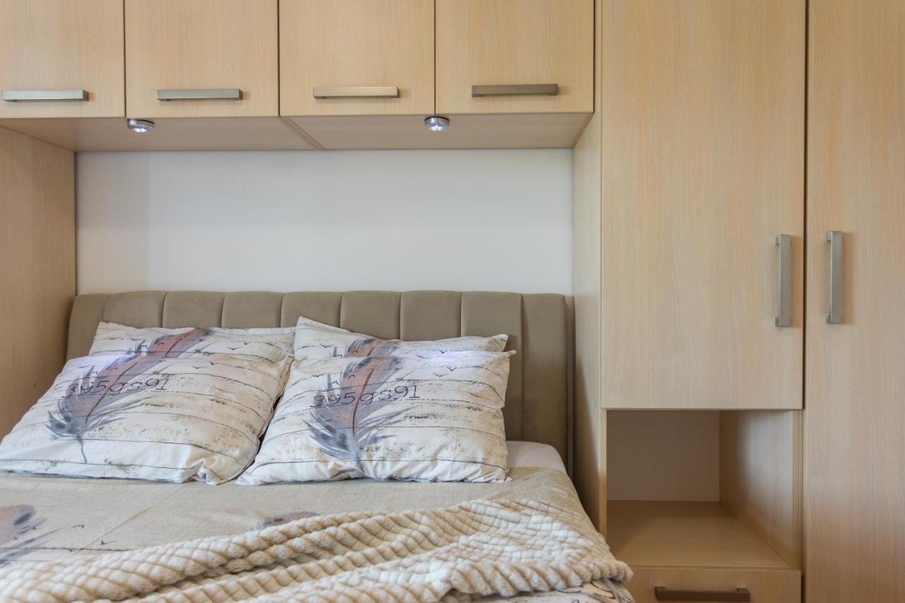 Apartment E&t **** Pula